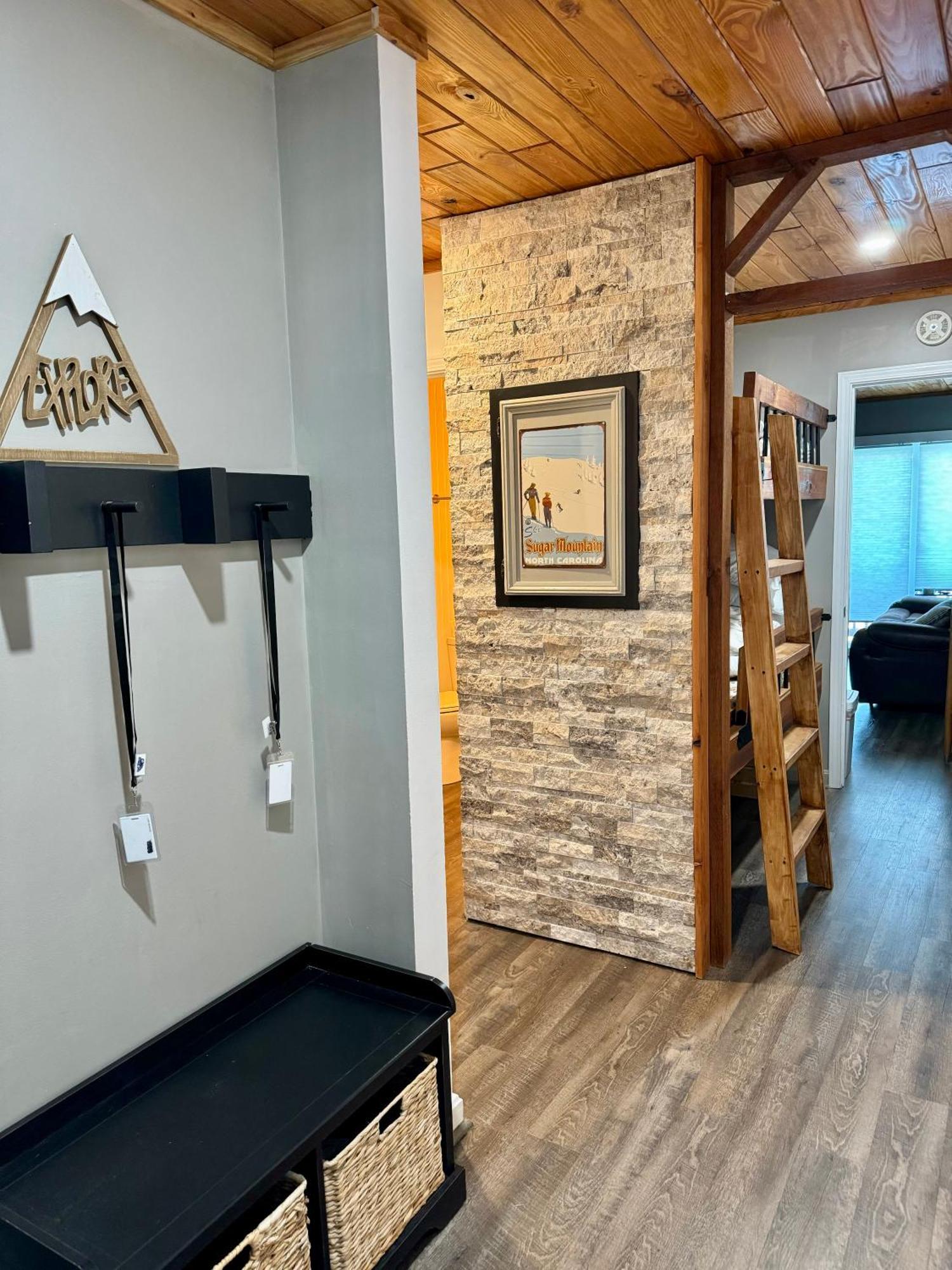 The Sugar Suite - Renovated With A View! Ac! Pool, Hot Tub, Sauna, Gym, Ev Sugar Mountain Extérieur photo